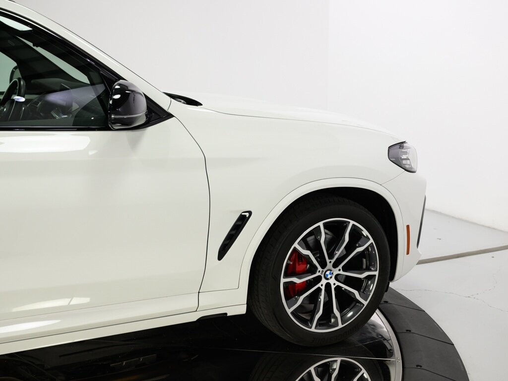 2024 BMW X3 M40i Active Driving Assist 20 " M Wheels - Photo 17 - Sarasota, FL 34243