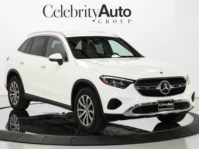 2023 Mercedes-Benz GLC 300 Parking Package Distronic