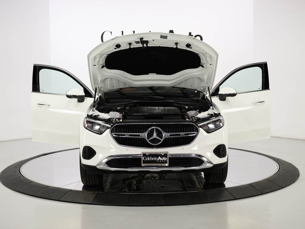 2023 Mercedes-Benz GLC 300 Parking Package Distronic   - Photo 60 - Sarasota, FL 34243