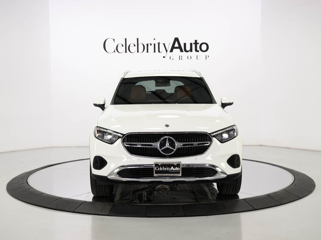 2023 Mercedes-Benz GLC 300 Parking Package Distronic   - Photo 11 - Sarasota, FL 34243