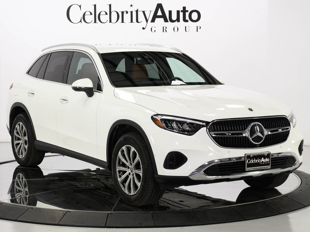 2023 Mercedes-Benz GLC 300 Parking Package Distronic   - Photo 9 - Sarasota, FL 34243