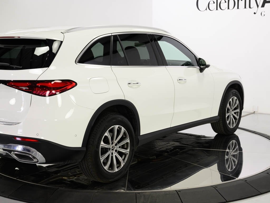 2023 Mercedes-Benz GLC 300 Parking Package Distronic   - Photo 21 - Sarasota, FL 34243