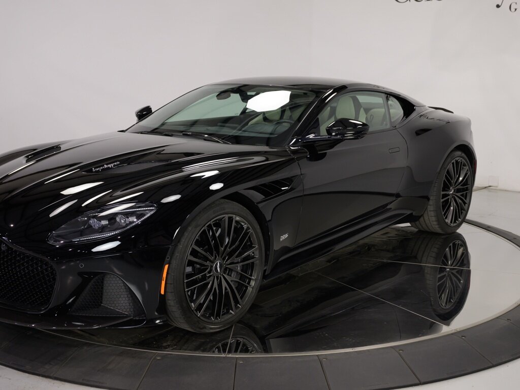 2020 Aston Martin DBS Superleggera $329K MSRP Bang & Olufsen Sound   - Photo 12 - Sarasota, FL 34243