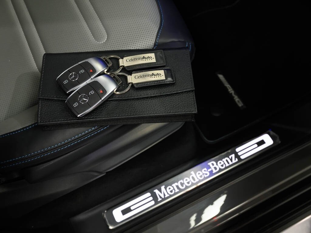2025 Mercedes-Benz G580 EQ Technology Edition 1 $188K MSRP - Photo 68 - Sarasota, FL 34243
