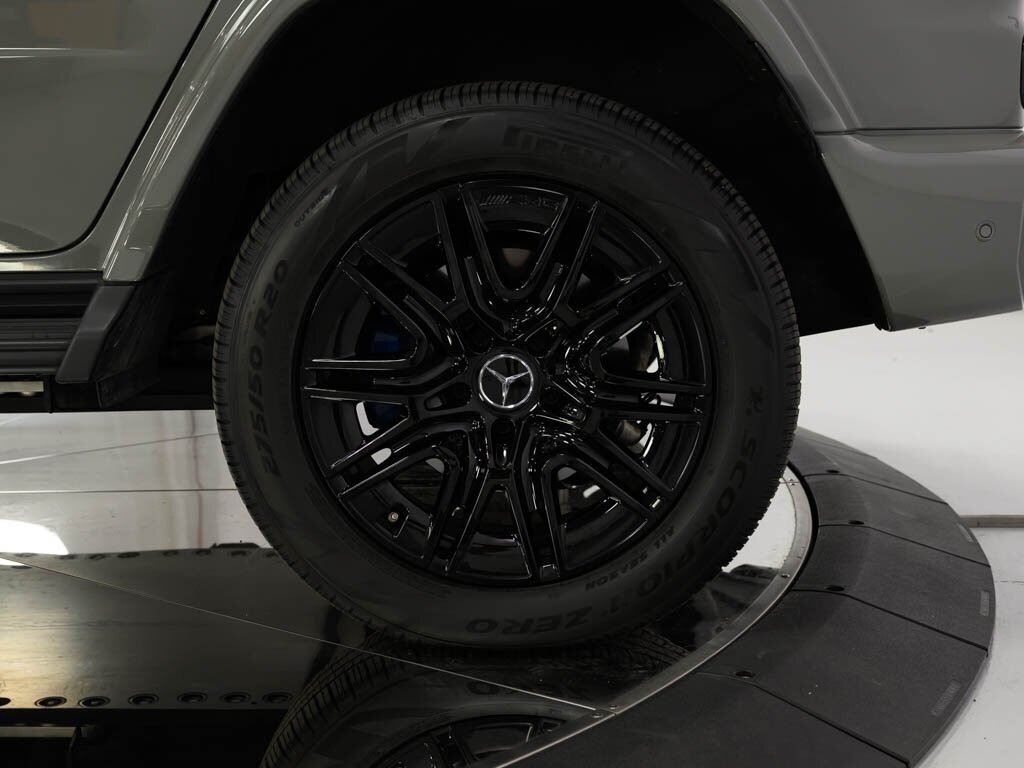 2025 Mercedes-Benz G580 EQ Technology Edition 1 $188K MSRP - Photo 37 - Sarasota, FL 34243