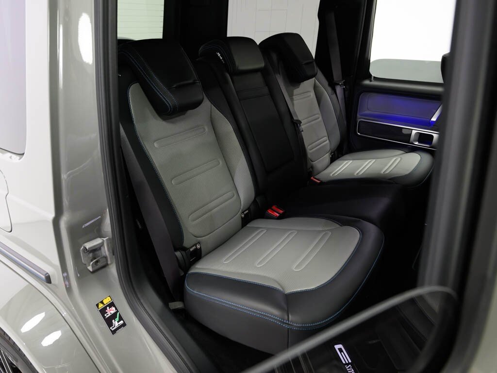 2025 Mercedes-Benz G580 EQ Technology Edition 1 $188K MSRP - Photo 44 - Sarasota, FL 34243