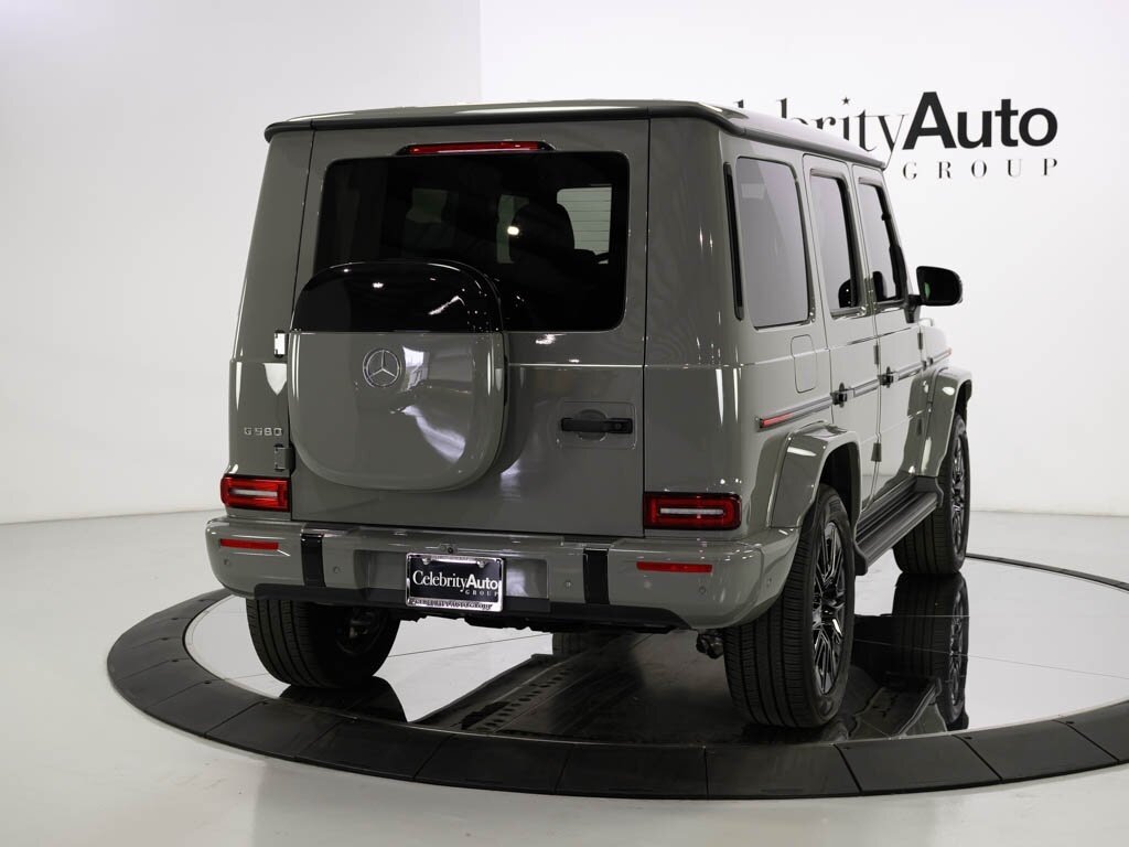 2025 Mercedes-Benz G580 EQ Technology Edition 1 $188K MSRP - Photo 30 - Sarasota, FL 34243