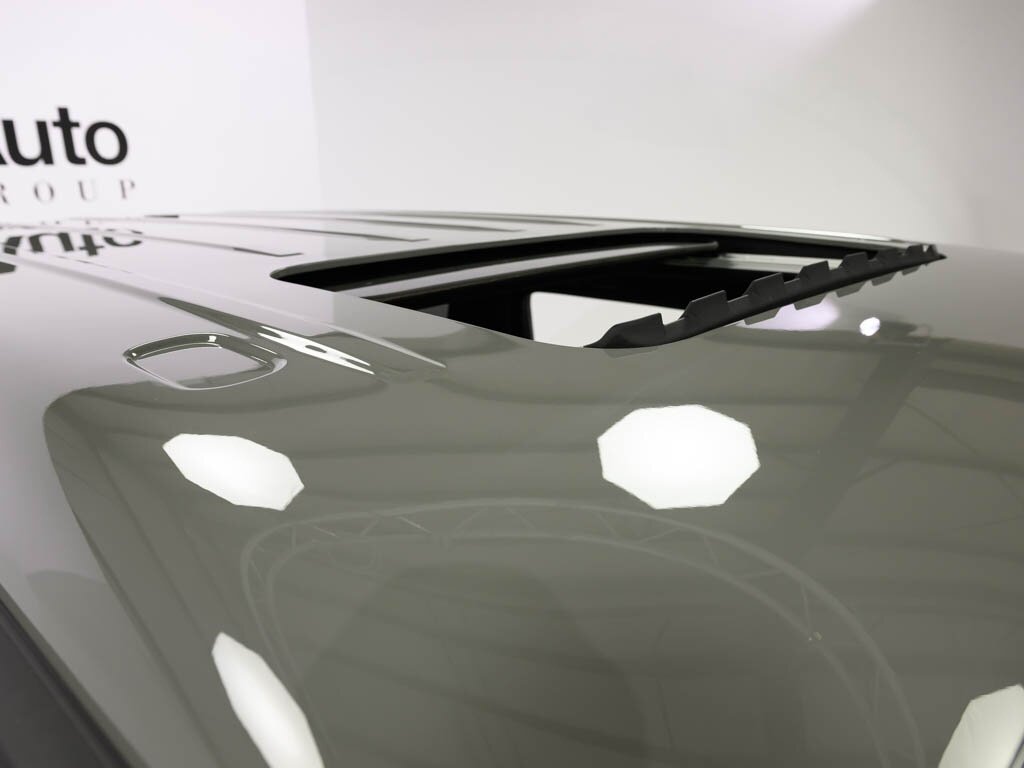 2025 Mercedes-Benz G580 EQ Technology Edition 1 $188K MSRP - Photo 32 - Sarasota, FL 34243