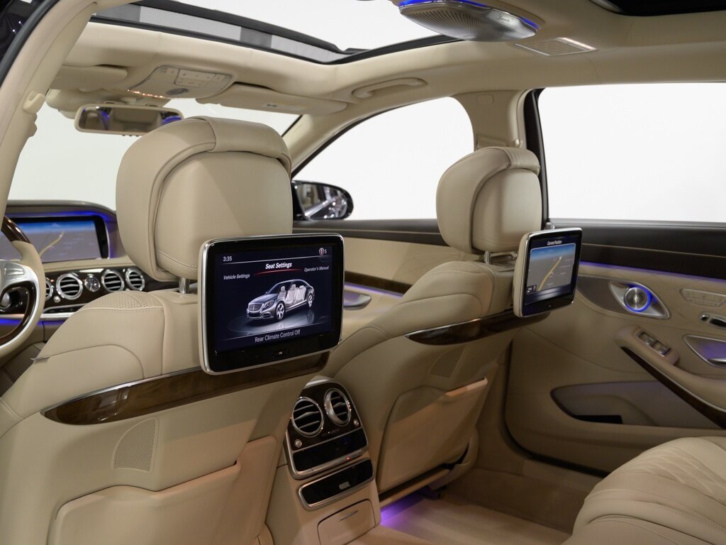 2016 Mercedes-Benz Mercedes-Maybach S600 $200K MSRP   - Photo 64 - Sarasota, FL 34243