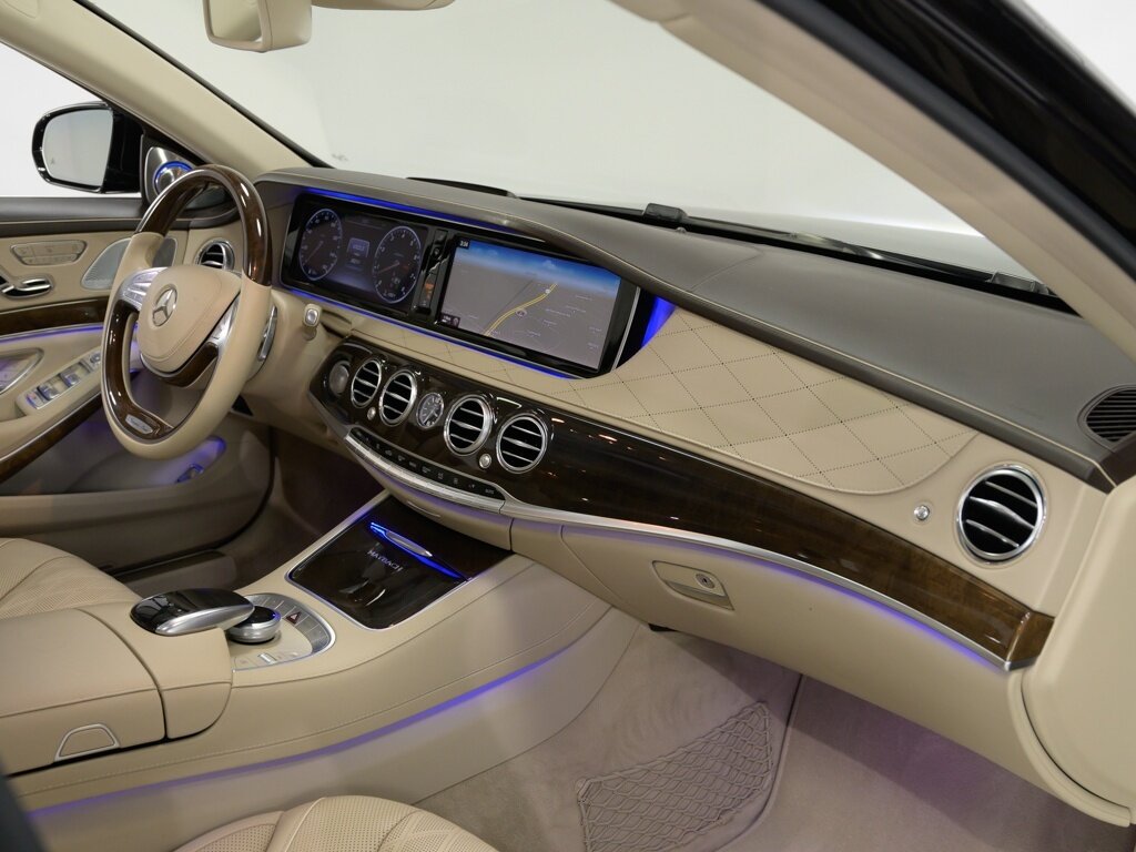 2016 Mercedes-Benz Mercedes-Maybach S600 $200K MSRP   - Photo 63 - Sarasota, FL 34243