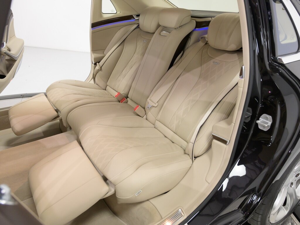 2016 Mercedes-Benz Mercedes-Maybach S600 $200K MSRP   - Photo 49 - Sarasota, FL 34243