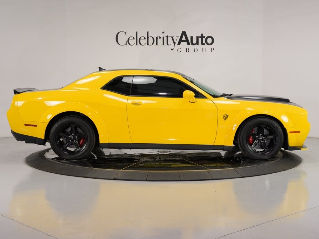 2018 Dodge Challenger SRT Demon Power Sunroof Comfort Audio Group   - Photo 8 - Sarasota, FL 34243