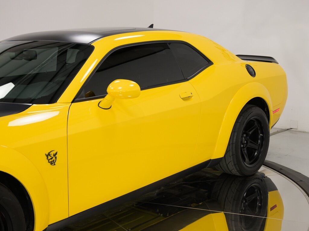 2018 Dodge Challenger SRT Demon Power Sunroof Comfort Audio Group   - Photo 16 - Sarasota, FL 34243