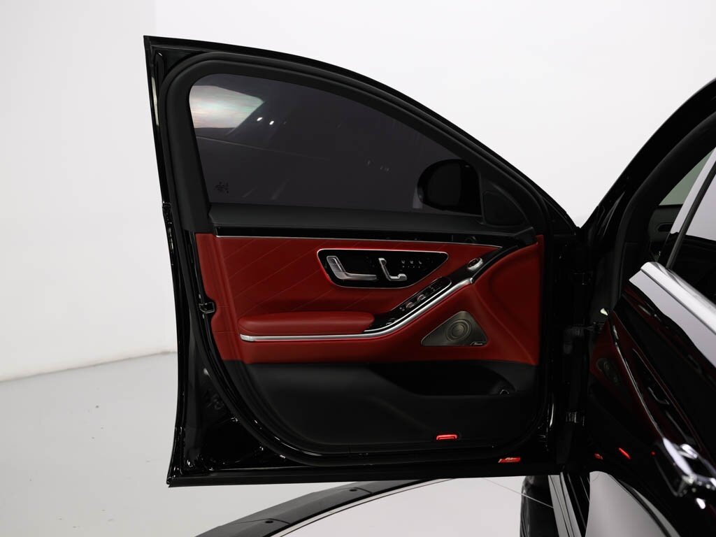 2022 Mercedes-Benz S500 4MATIC $129K MSRP AMG Line Night Pkg   - Photo 38 - Sarasota, FL 34243