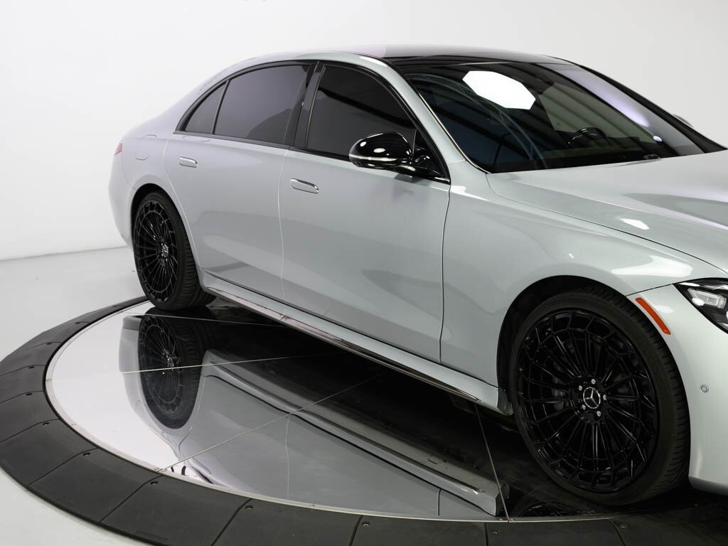 2023 Mercedes-Benz S 580 4MATIC $138K MSRP AMG Line Night Package   - Photo 13 - Sarasota, FL 34243