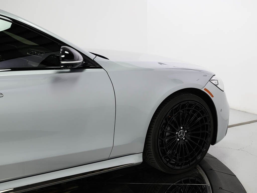 2023 Mercedes-Benz S 580 4MATIC $138K MSRP AMG Line Night Package   - Photo 17 - Sarasota, FL 34243