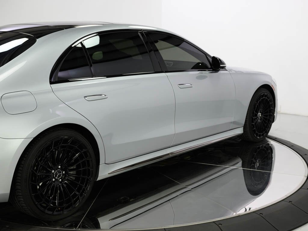 2023 Mercedes-Benz S 580 4MATIC $138K MSRP AMG Line Night Package   - Photo 24 - Sarasota, FL 34243