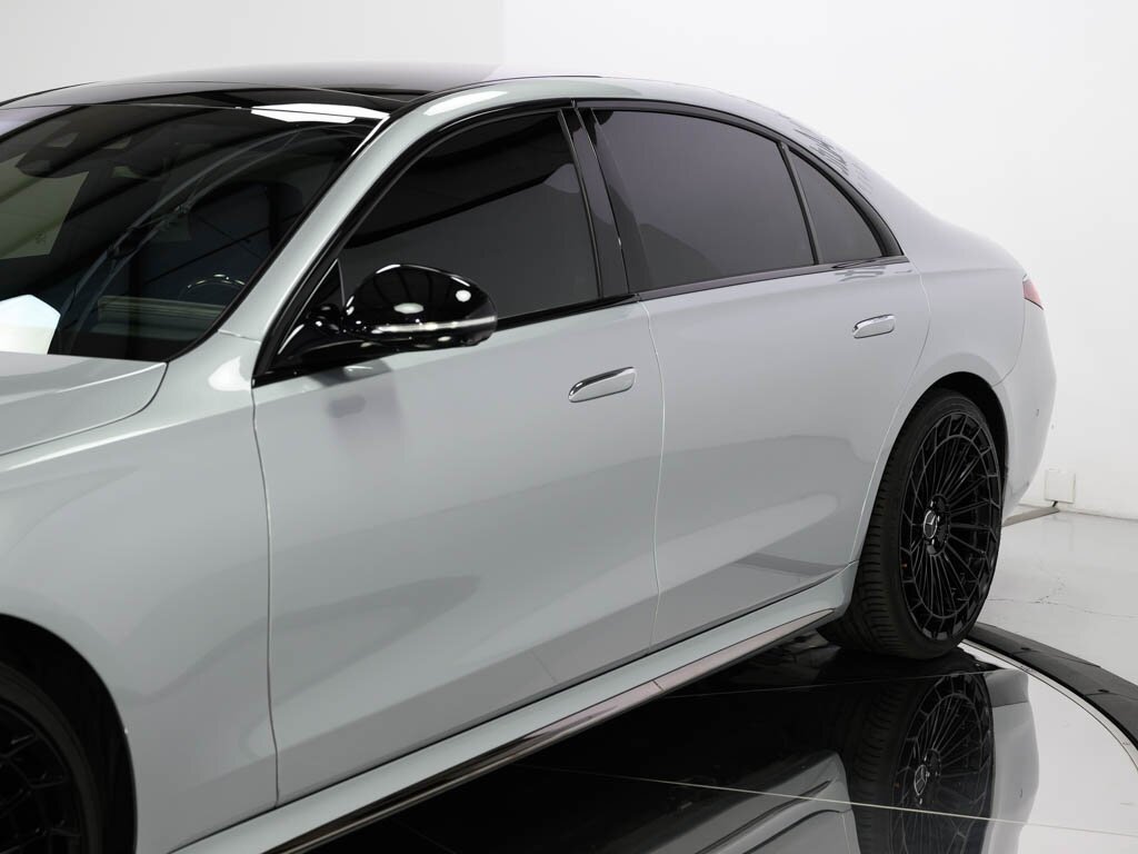 2023 Mercedes-Benz S 580 4MATIC $138K MSRP AMG Line Night Package   - Photo 16 - Sarasota, FL 34243