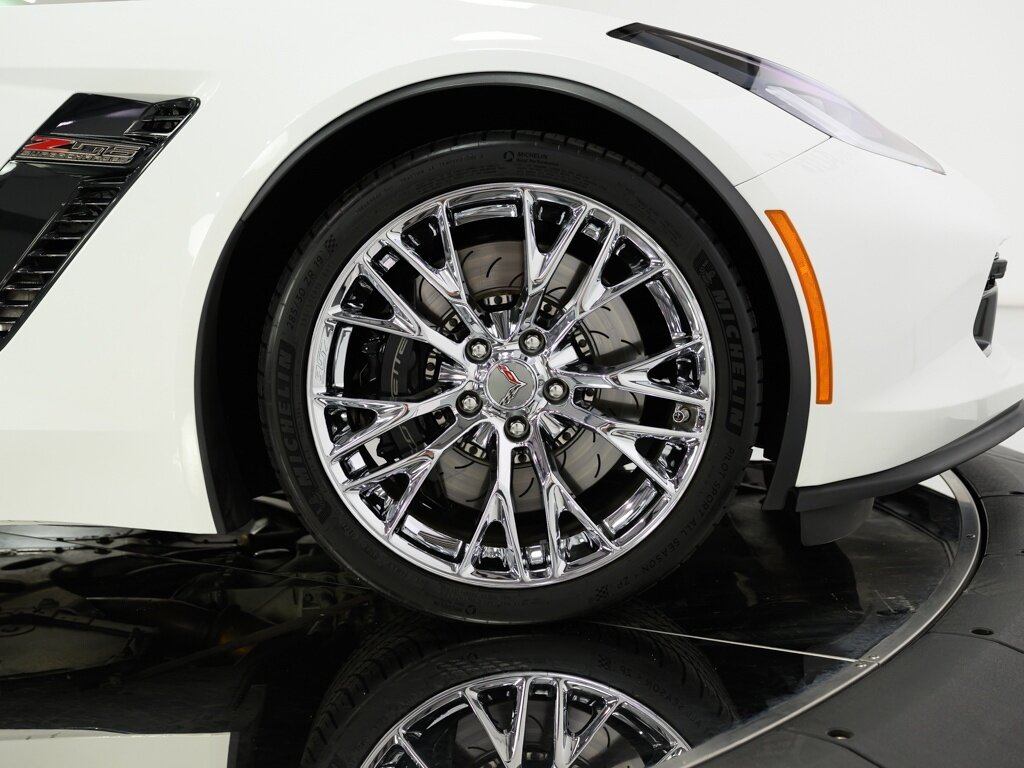 2016 Chevrolet Corvette Z06 3LZ Chrome Aluminum Wheels - Photo 41 - Sarasota, FL 34243