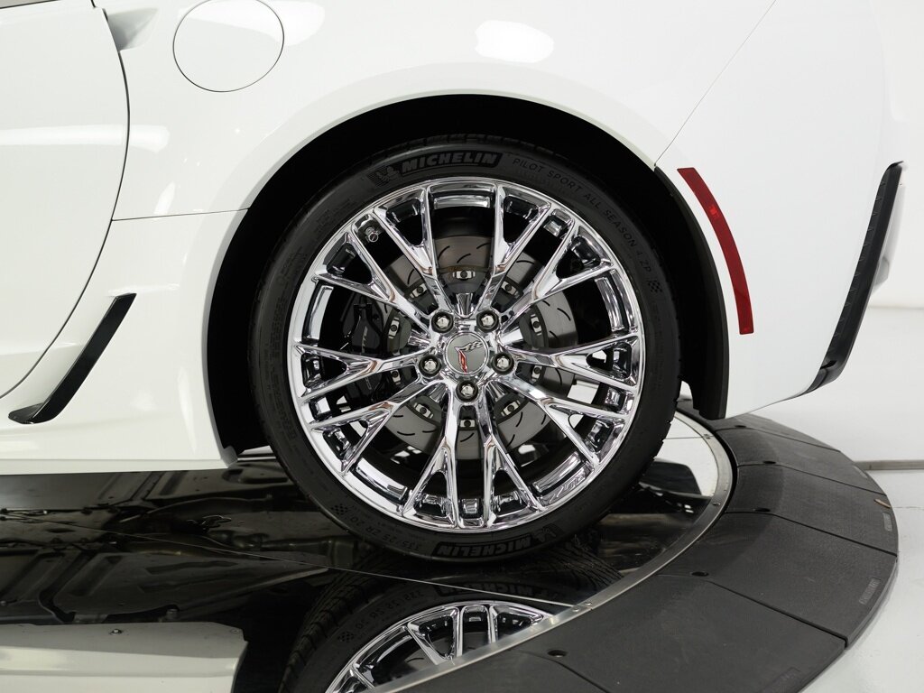 2016 Chevrolet Corvette Z06 3LZ Chrome Aluminum Wheels - Photo 44 - Sarasota, FL 34243