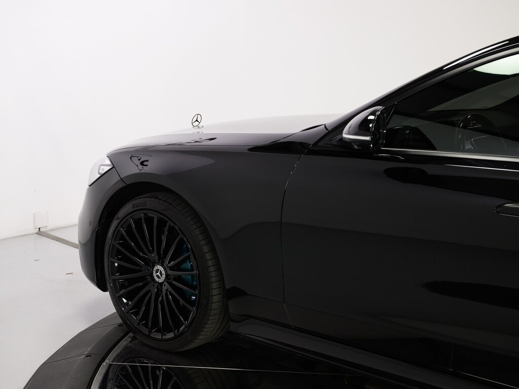 2022 Mercedes Benz S 580 AMG photo 13