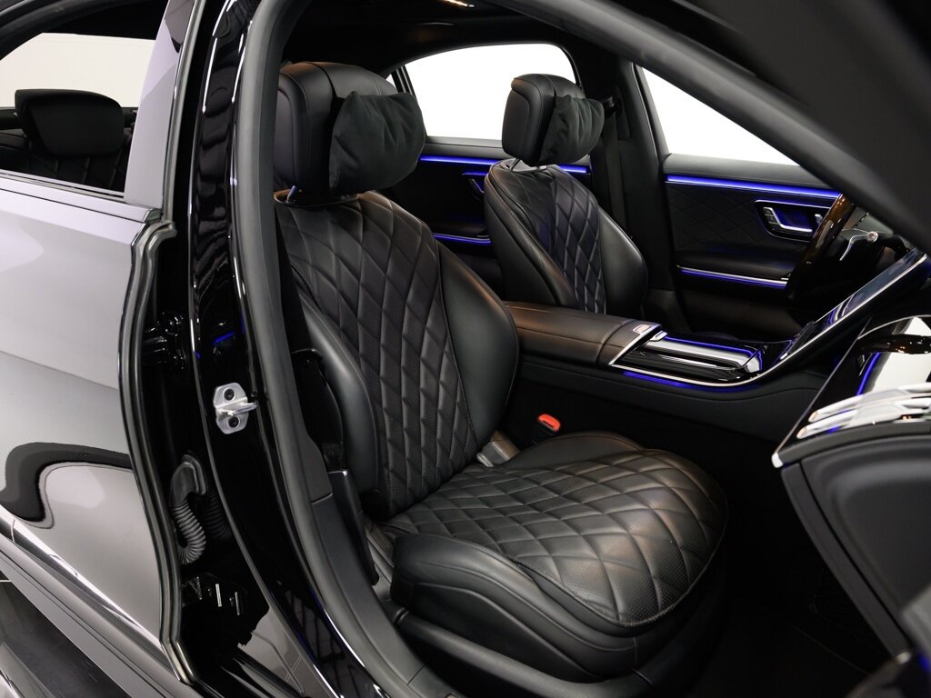 2022 Mercedes Benz S 580 AMG photo 37