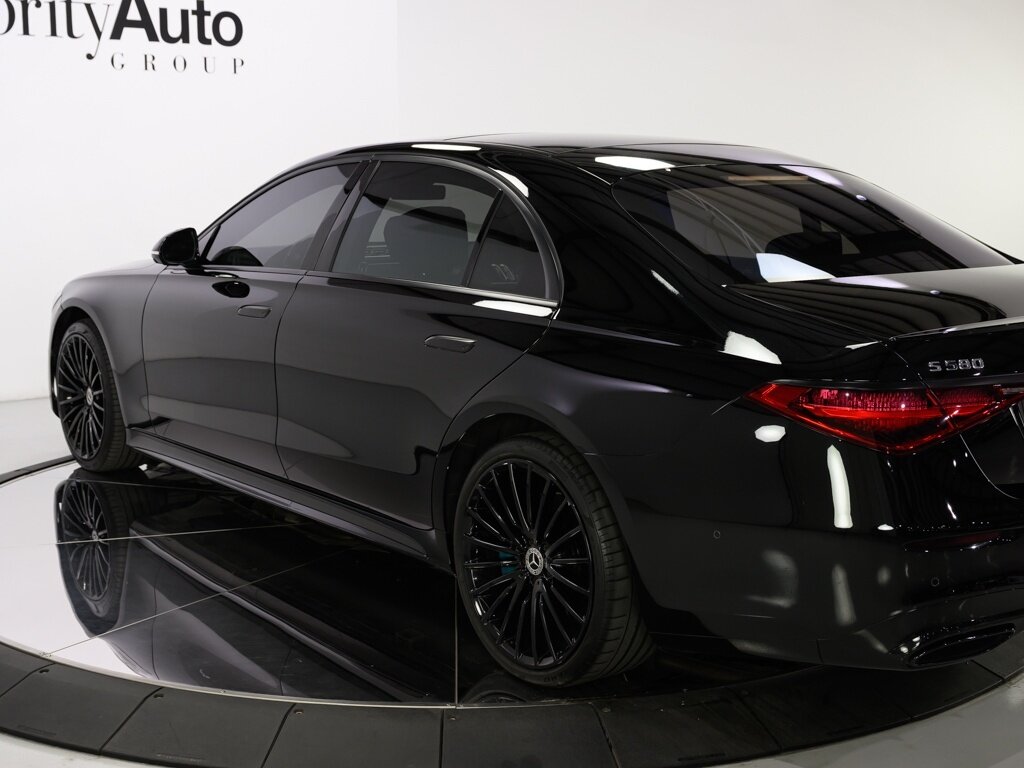 2022 Mercedes Benz S 580 AMG photo 18