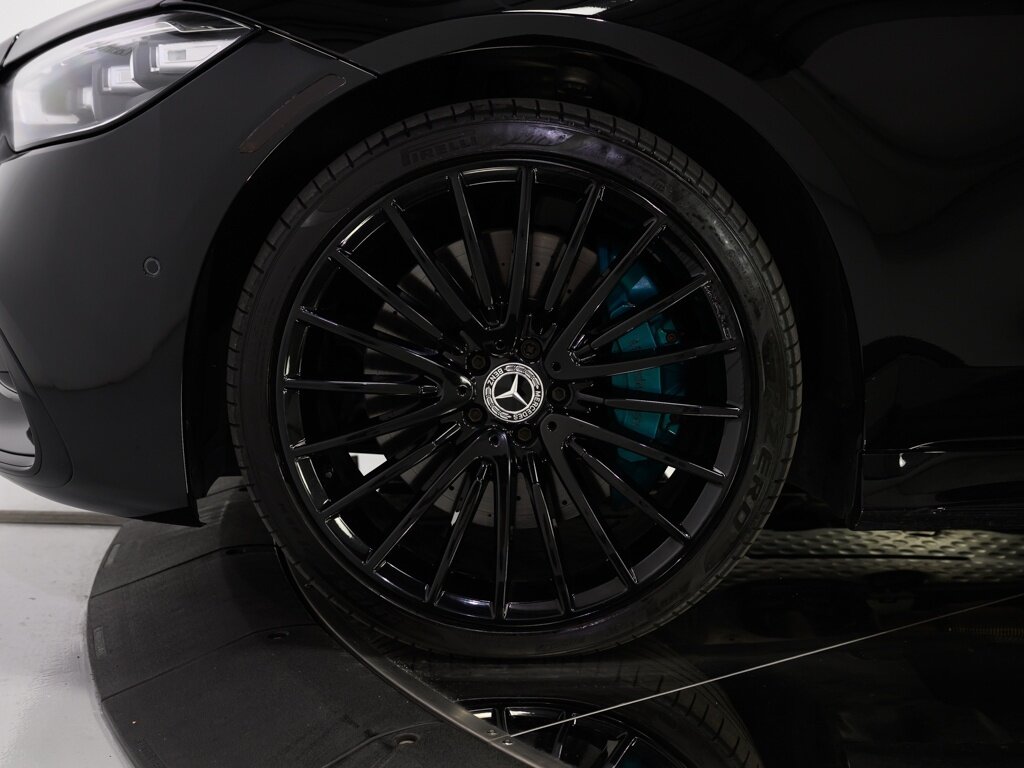 2022 Mercedes Benz S 580 AMG photo 31