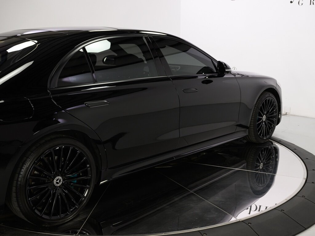 2022 Mercedes Benz S 580 AMG photo 19