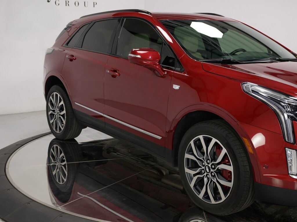 2022 Cadillac XT5 Sport AWD $65K MSRP Technology Pkg Drivers Assist   - Photo 13 - Sarasota, FL 34243