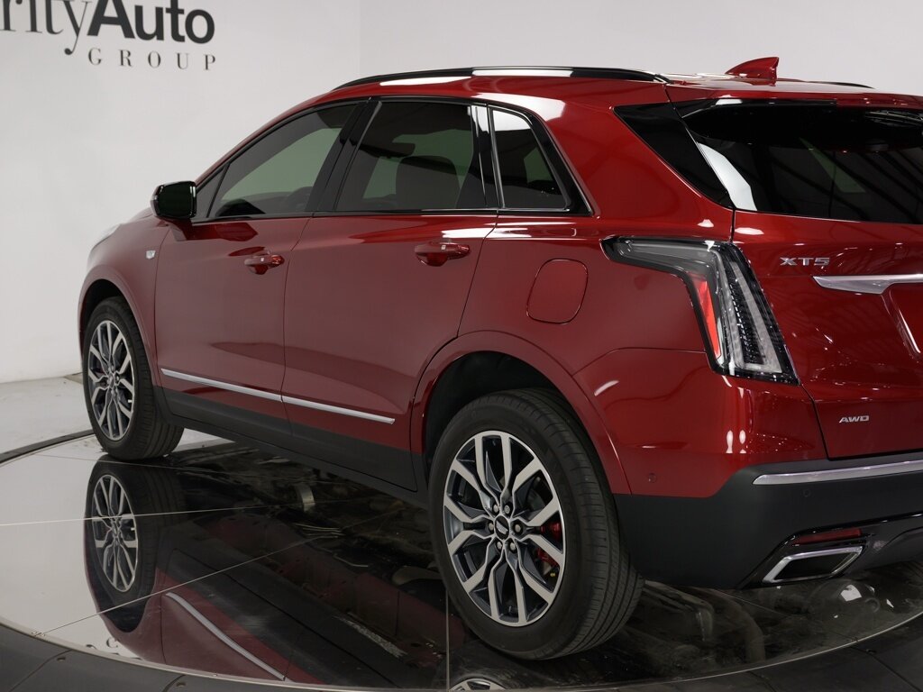 2022 Cadillac XT5 Sport AWD $65K MSRP Technology Pkg Drivers Assist   - Photo 23 - Sarasota, FL 34243