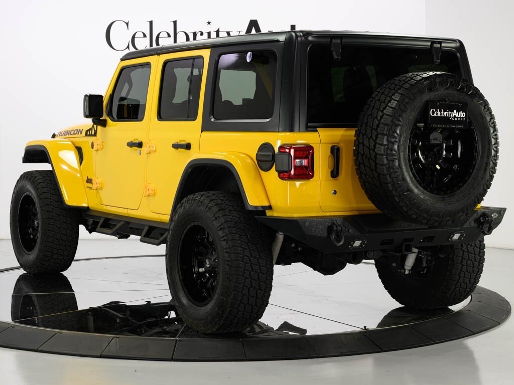 2019 Jeep Wrangler Unlimited Rubicon 4X4 20 " Fuel Wheels 3 " Lift   - Photo 10 - Sarasota, FL 34243