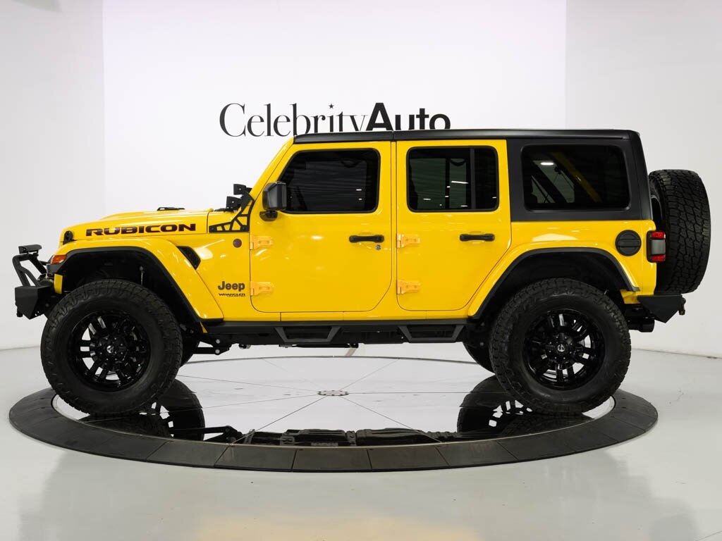 2019 Jeep Wrangler Unlimited Rubicon 4X4 20 " Fuel Wheels 3 " Lift   - Photo 8 - Sarasota, FL 34243