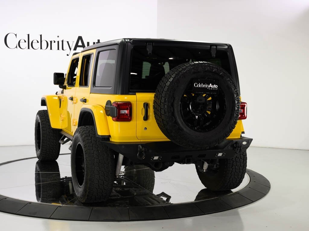 2019 Jeep Wrangler Unlimited Rubicon 4X4 20 " Fuel Wheels 3 " Lift   - Photo 40 - Sarasota, FL 34243