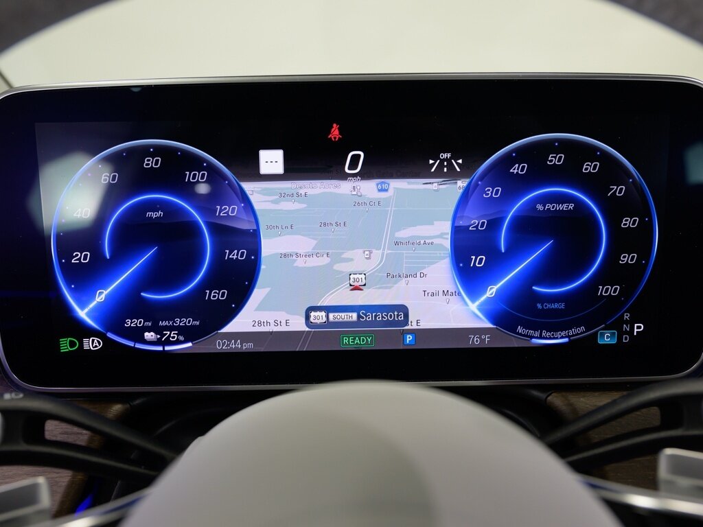 2023 Mercedes-Benz EQS 450 $107K MSRP Active Ambient Lighting   - Photo 50 - Sarasota, FL 34243