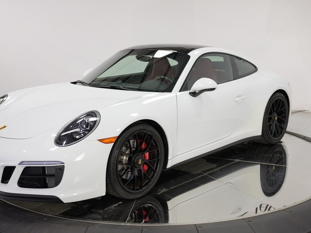 2019 Porsche 911 Carrera GTS  "Only 3K Miles " One Owner   - Photo 12 - Sarasota, FL 34243