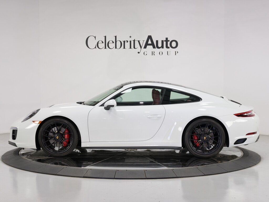 2019 Porsche 911 Carrera GTS  "Only 3K Miles " One Owner   - Photo 4 - Sarasota, FL 34243