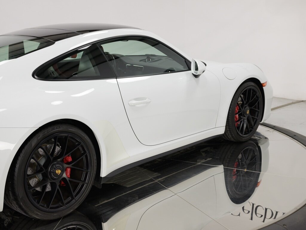 2019 Porsche 911 Carrera GTS  "Only 3K Miles " One Owner   - Photo 24 - Sarasota, FL 34243