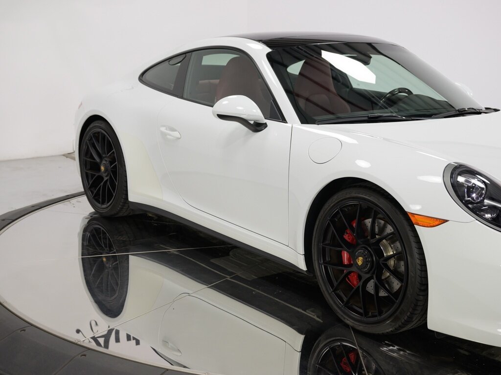 2019 Porsche 911 Carrera GTS  "Only 3K Miles " One Owner   - Photo 13 - Sarasota, FL 34243