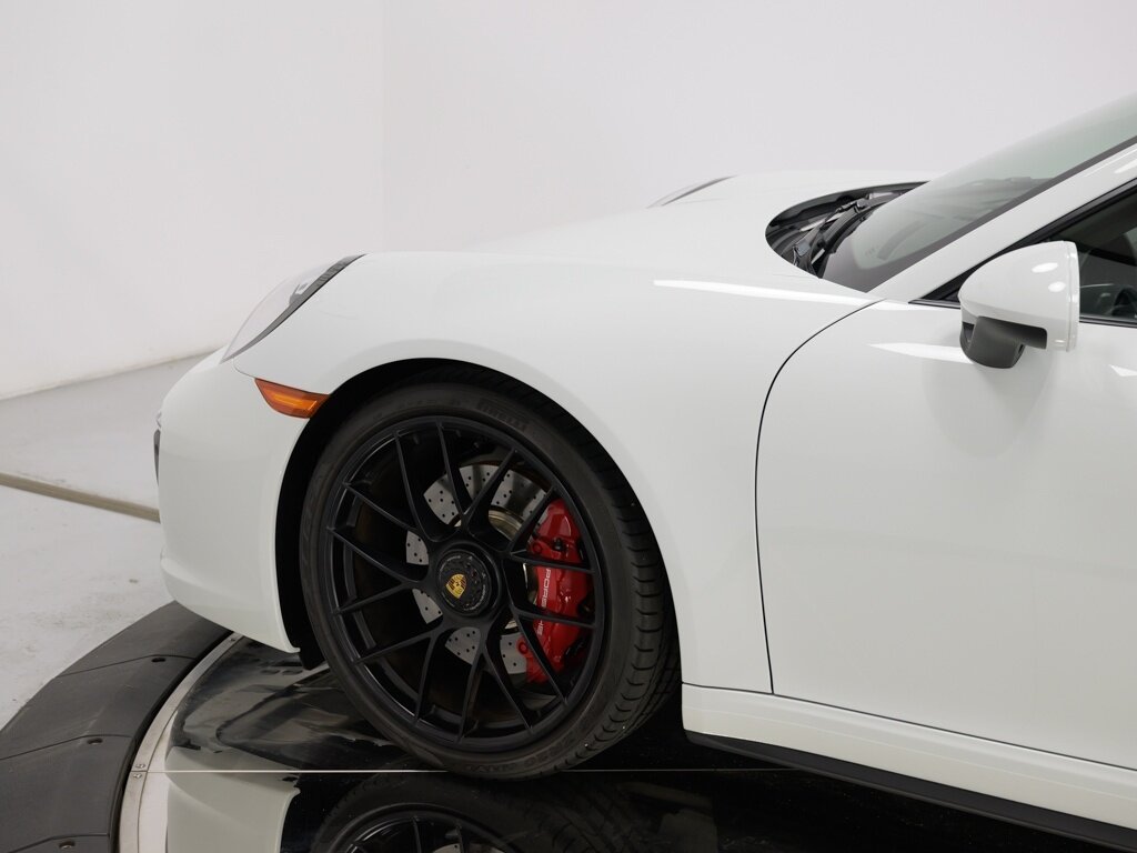 2019 Porsche 911 Carrera GTS  "Only 3K Miles " One Owner   - Photo 18 - Sarasota, FL 34243