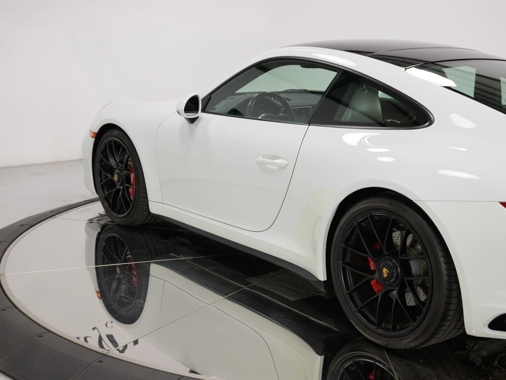 2019 Porsche 911 Carrera GTS  "Only 3K Miles " One Owner   - Photo 25 - Sarasota, FL 34243