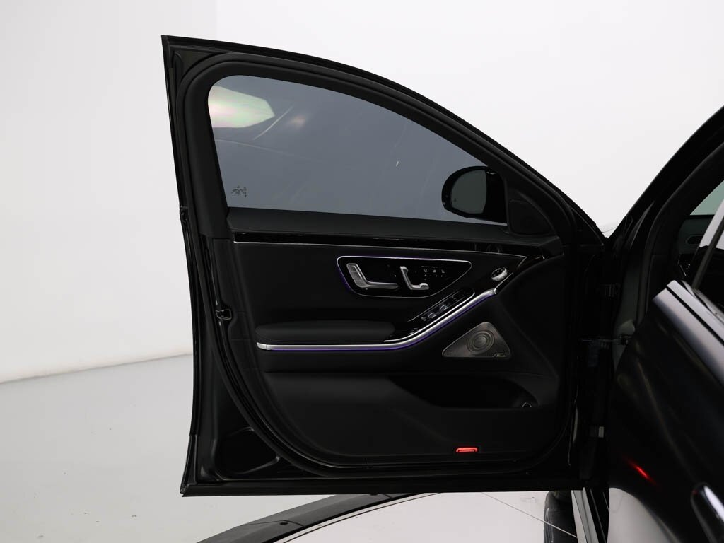 2023 Mercedes-Benz S 500 4MATIC $129K MSRP AMG Line Night Pkg   - Photo 38 - Sarasota, FL 34243