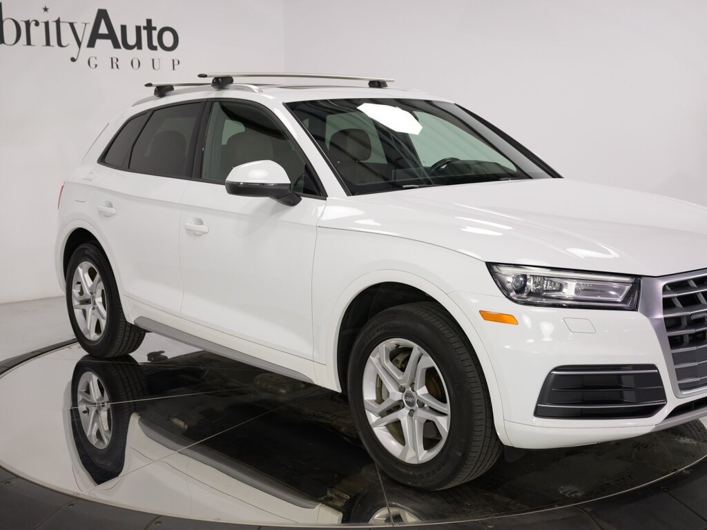 2018 Audi Q5 2.0T quattro Premium Convenience Pkg   - Photo 10 - Sarasota, FL 34243