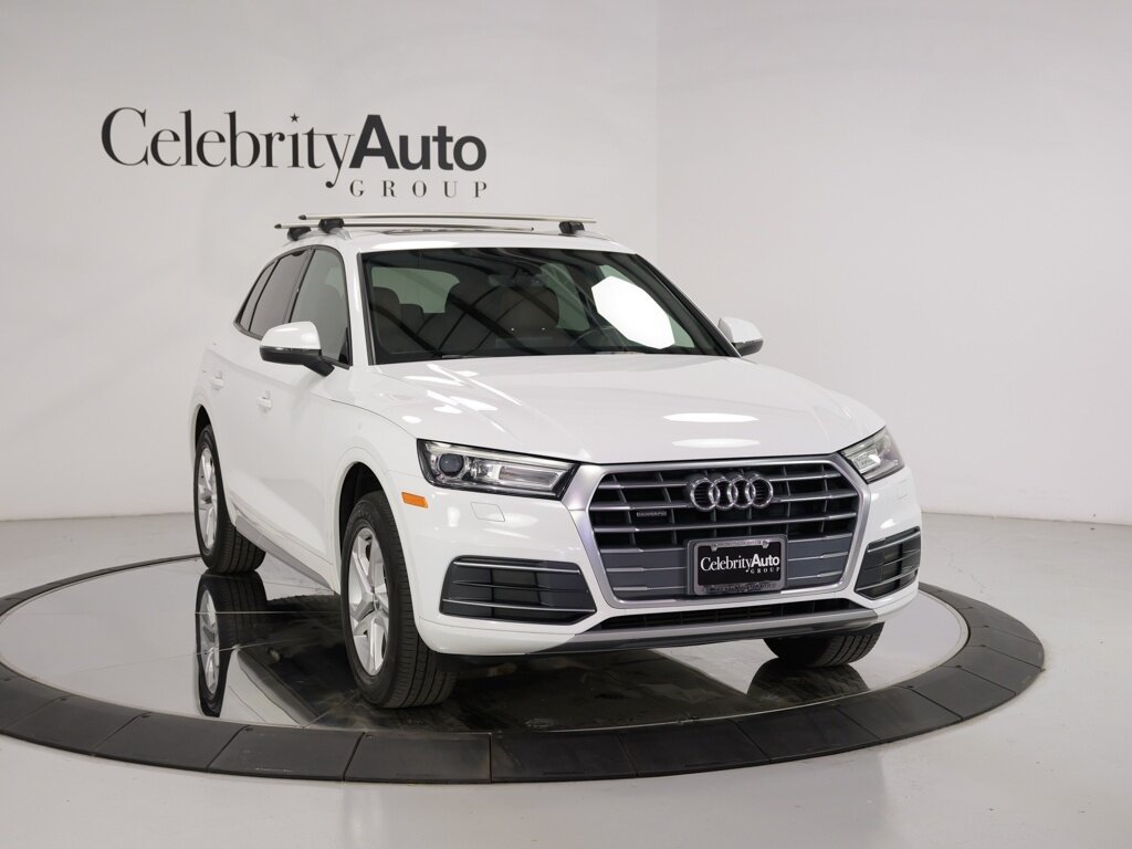 2018 Audi Q5 2.0T quattro Premium Convenience Pkg   - Photo 19 - Sarasota, FL 34243