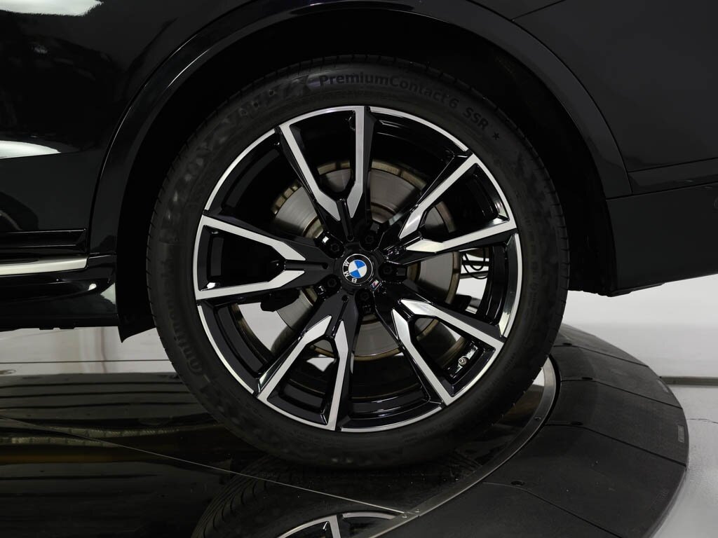 2022 BMW X7 xDrive40i M Sport Pkg Executive Pkg   - Photo 37 - Sarasota, FL 34243