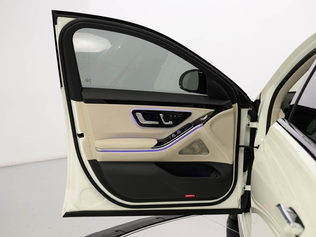 2023 Mercedes-Benz S 500 4MATIC $123K MSRP AMG Line Night Pkg   - Photo 38 - Sarasota, FL 34243