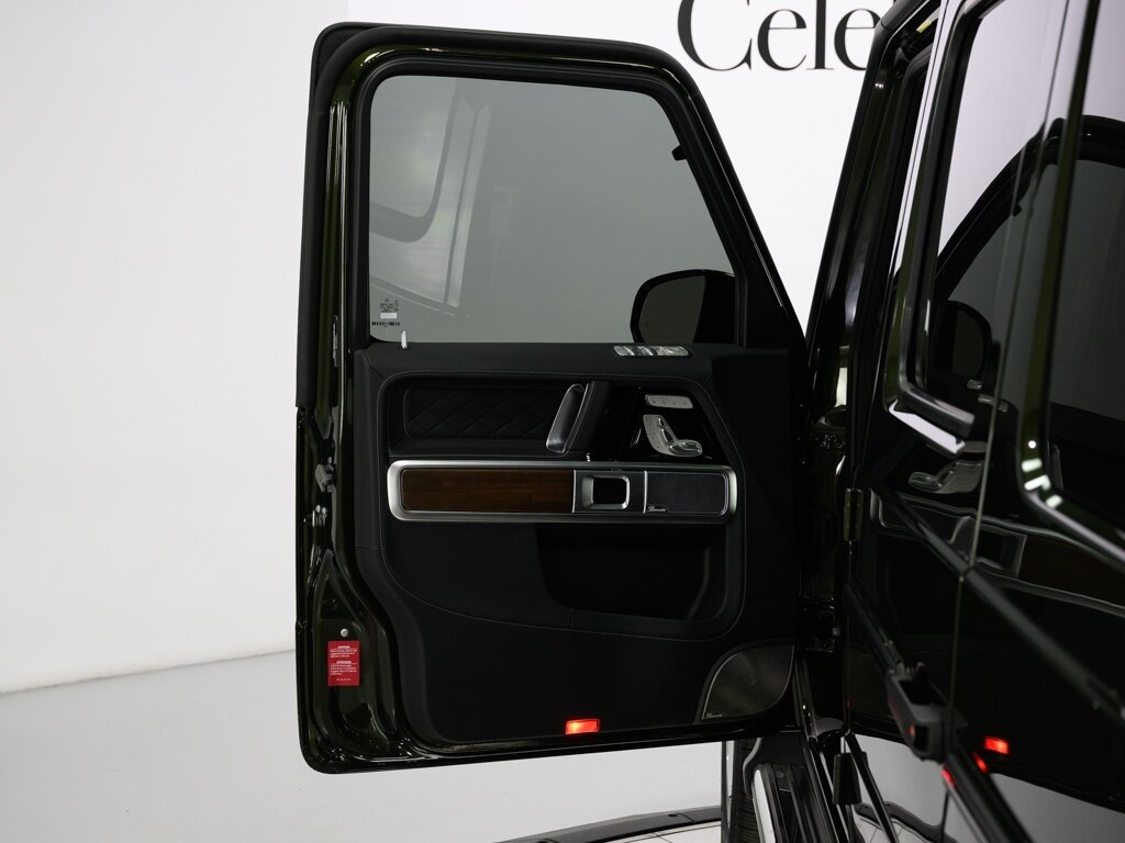 2024 Mercedes-Benz AMG G63 Exclusive Int Pkg Plus Performance Pkg - Photo 38 - Sarasota, FL 34243