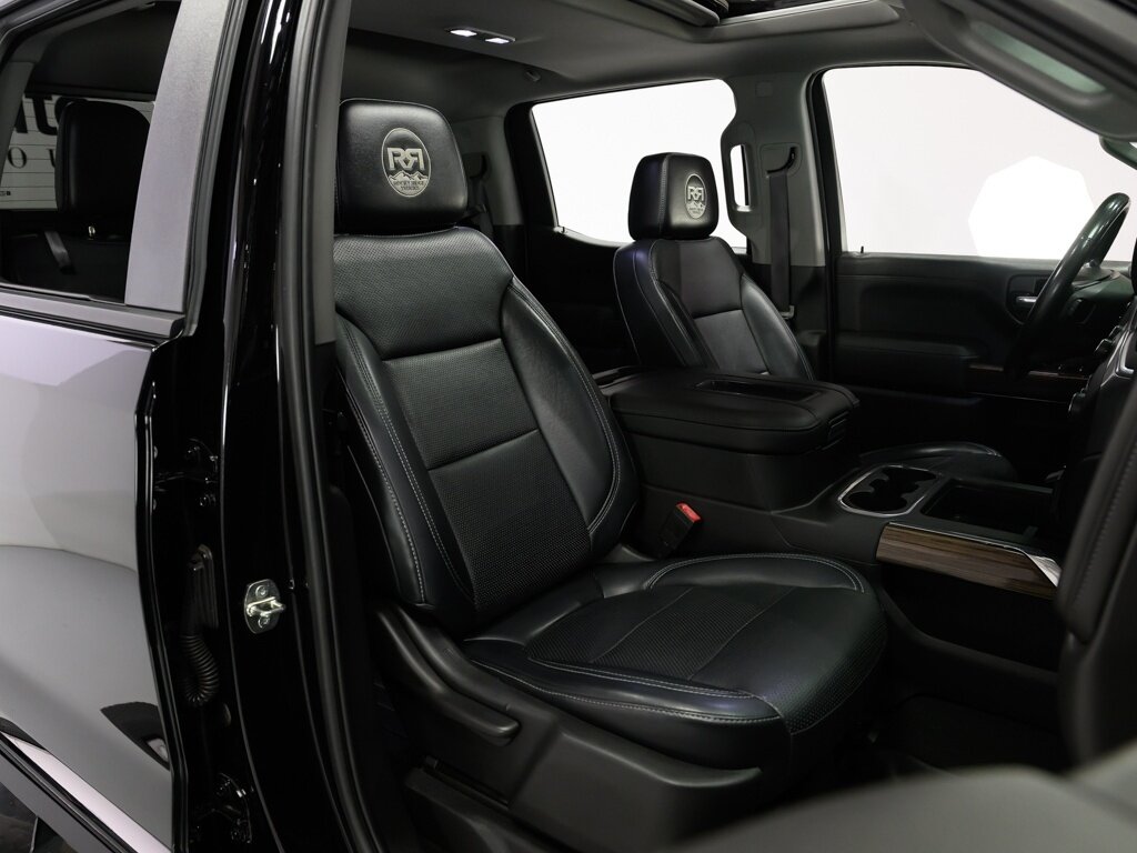 2019 Chevrolet Silverado 1500 RST Rocky Ridge Custom - Photo 39 - Sarasota, FL 34243