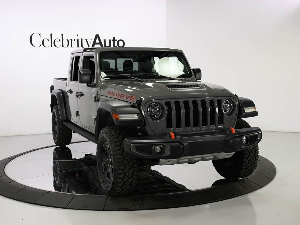 2020 Jeep Gladiator Mojave Leather Trimmed Bucket Seats Premium LED   - Photo 28 - Sarasota, FL 34243