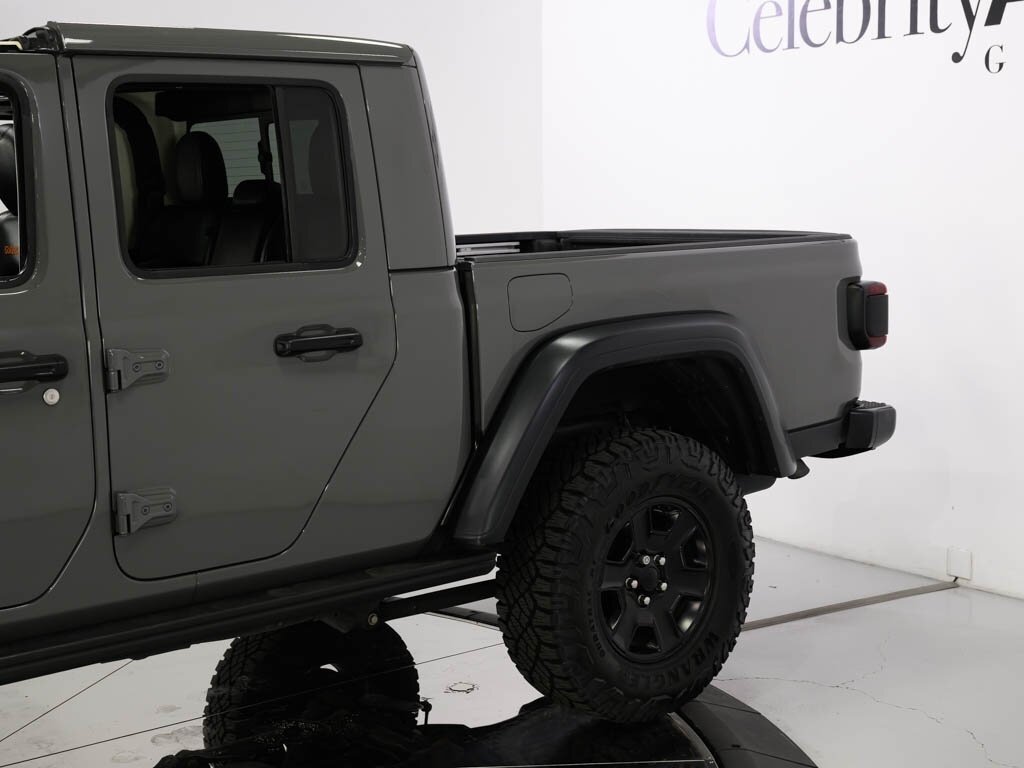 2020 Jeep Gladiator Mojave Leather Trimmed Bucket Seats Premium LED   - Photo 38 - Sarasota, FL 34243